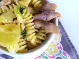 Ricetta Pasta e patate con aringa affumicata, limone e timo
