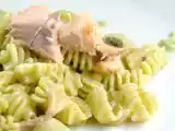 Ricetta Radiatori alla crema di pistacchi e filetto di trota salmonata
