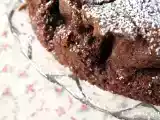 Ricetta Torta al cioccolato, nocciole e fava tonka