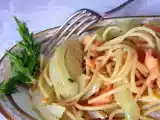 Ricetta Spaghetti integrali con salmone affumicato e finocchio