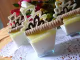 Ricetta Bicchierino di panna cotta vanigliata allo strega...