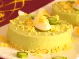 Ricetta Mini-cheesecake agli asparagi verdi, uova di quaglia e agar-agar