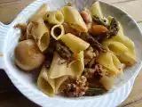 Ricetta Penne con seppie e noci