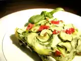 Ricetta Lasagnetta con pesto, salsa di ricotta, zucchine grigliate e pomodorini