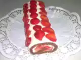 Ricetta Rotolo al cioccolato farcito di panna e fragole