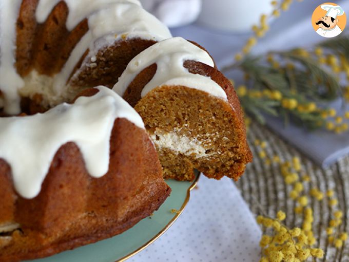 Ciambella alle carote con crema al formaggio