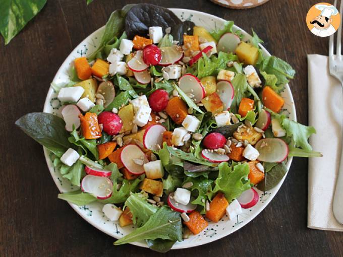 Insalata di zucca butternut, patate, ravanelli e feta