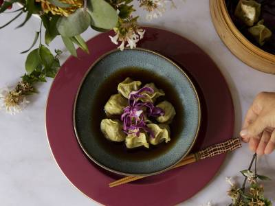 Ricetta Dumplings di spinaci e tofu al brodo di shitake, vegan