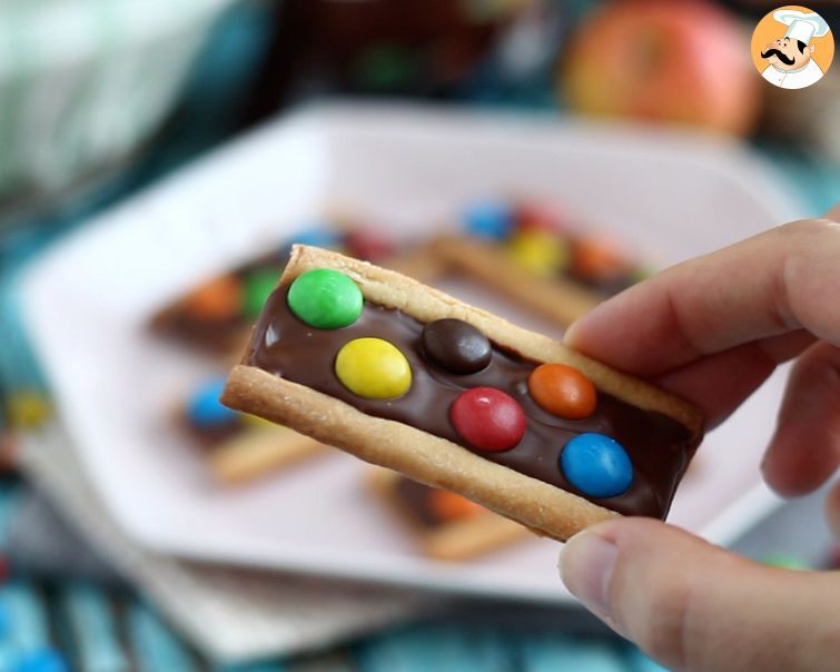 Biscotti con cioccolato e smarties - Ricetta Petitchef