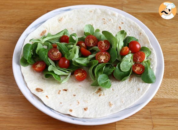 Rossella In Padella - PIADINA ARROTOLATA CON SALMONE E AVOCADO 