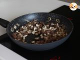 Tappa 8 - Come si cucinano i noodles istantanei? La ricetta veloce con manzo e funghi!