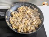 Tappa 8 - Pasta cremosa con funghi e salsiccia