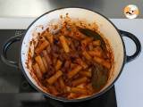 Tappa 8 - Pasta con sugo di salsiccia: un piatto semplice e dal gusto intenso