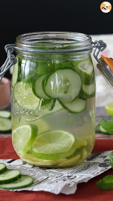 Ricetta Acqua aromatizzata al limone, zenzero, cetriolo e menta - Cucchiaio  d'Argento