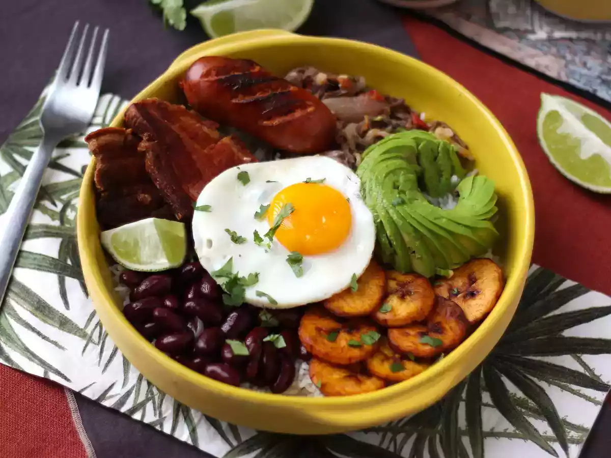 Bandeja Paisa, la ricetta colombiana da provare assolutamente! - foto 3