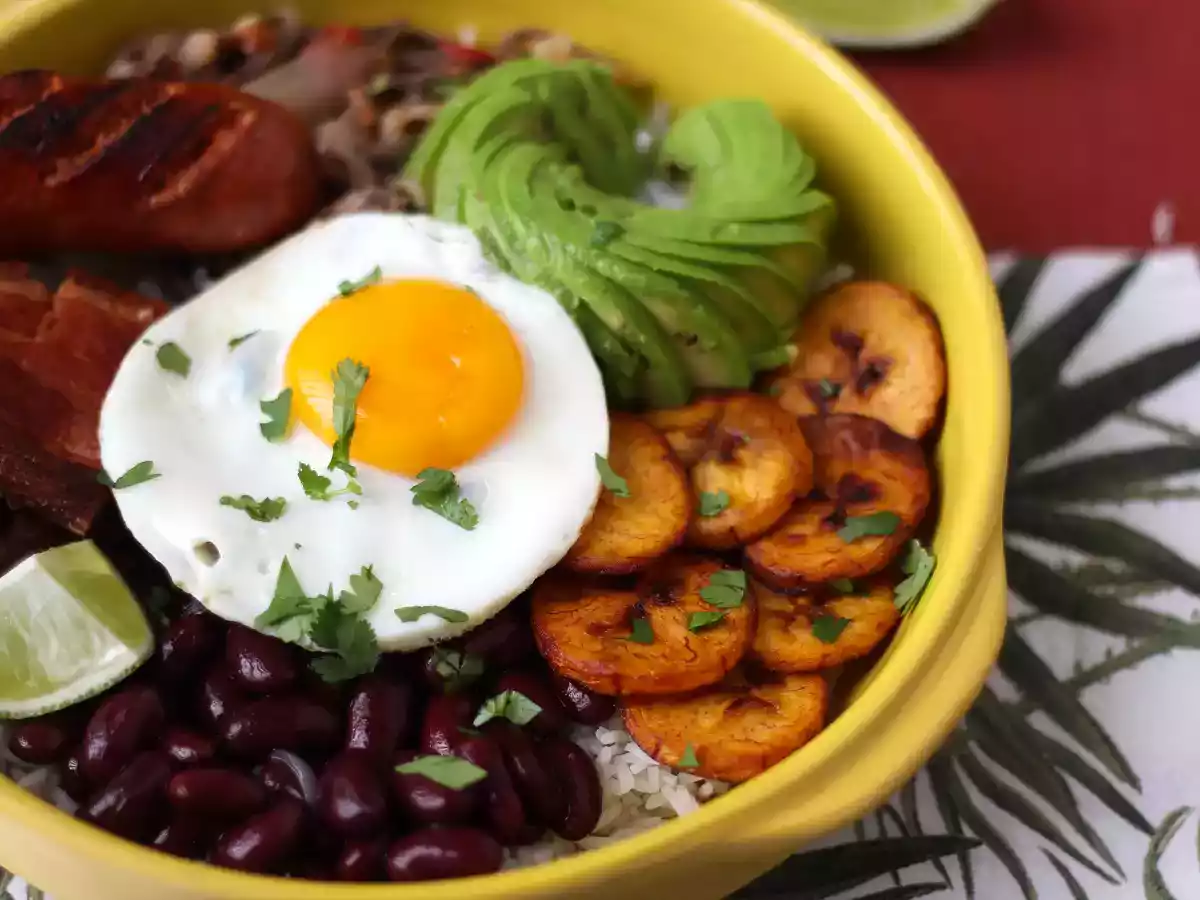 Bandeja Paisa, la ricetta colombiana da provare assolutamente! - foto 5