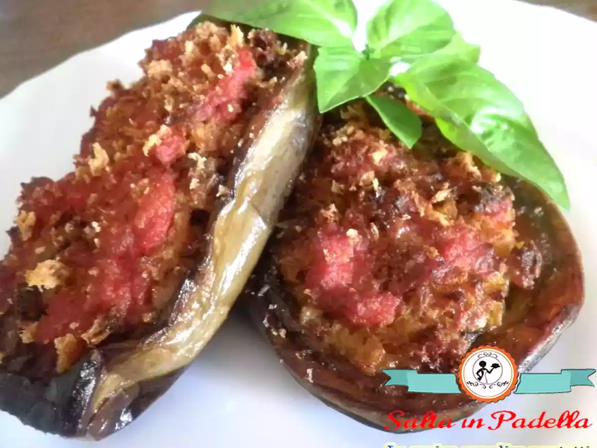 Barchette di Melanzane ripiene con salame e pane - foto 6