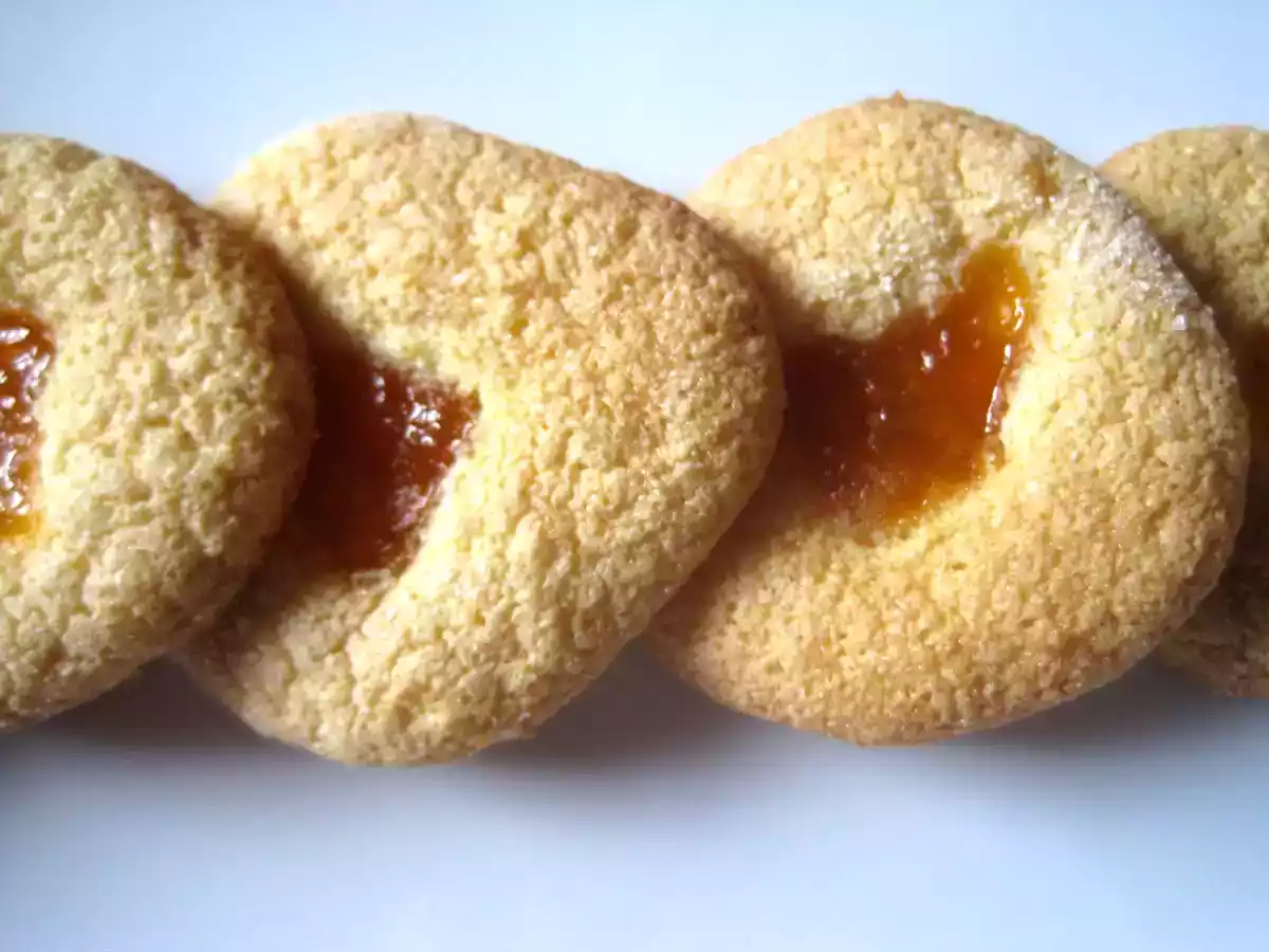 Biscotti di semola di grano duro con marmellata di albicocche - foto 5