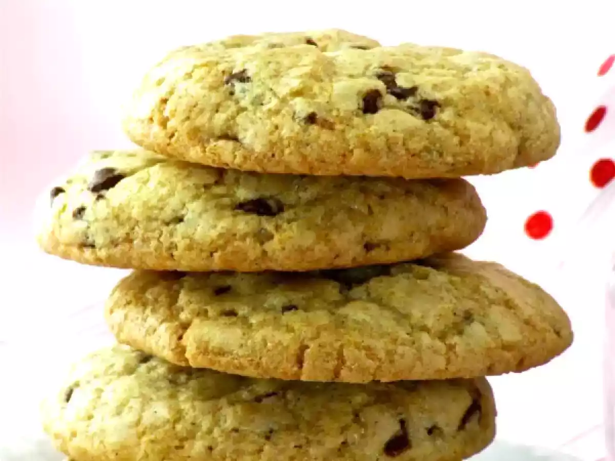 Biscotti vecchia America (Chocolate chip cookies)