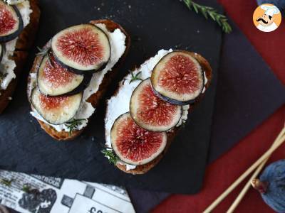 Bruschetta di fichi con formaggio fresco, miele e rosmarino - foto 5