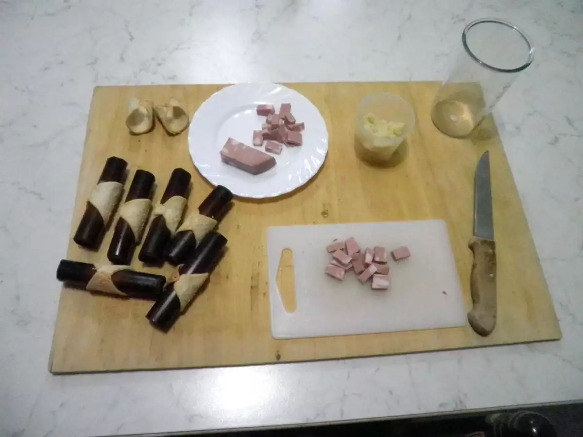 Cannolo Salato con mousse di Chiara Mortadella Bologna - foto 3