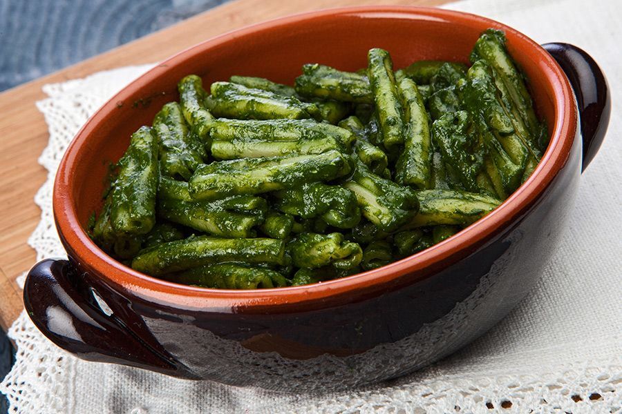 Caserecce con pesto al cavolo nero - Ricetta Petitchef