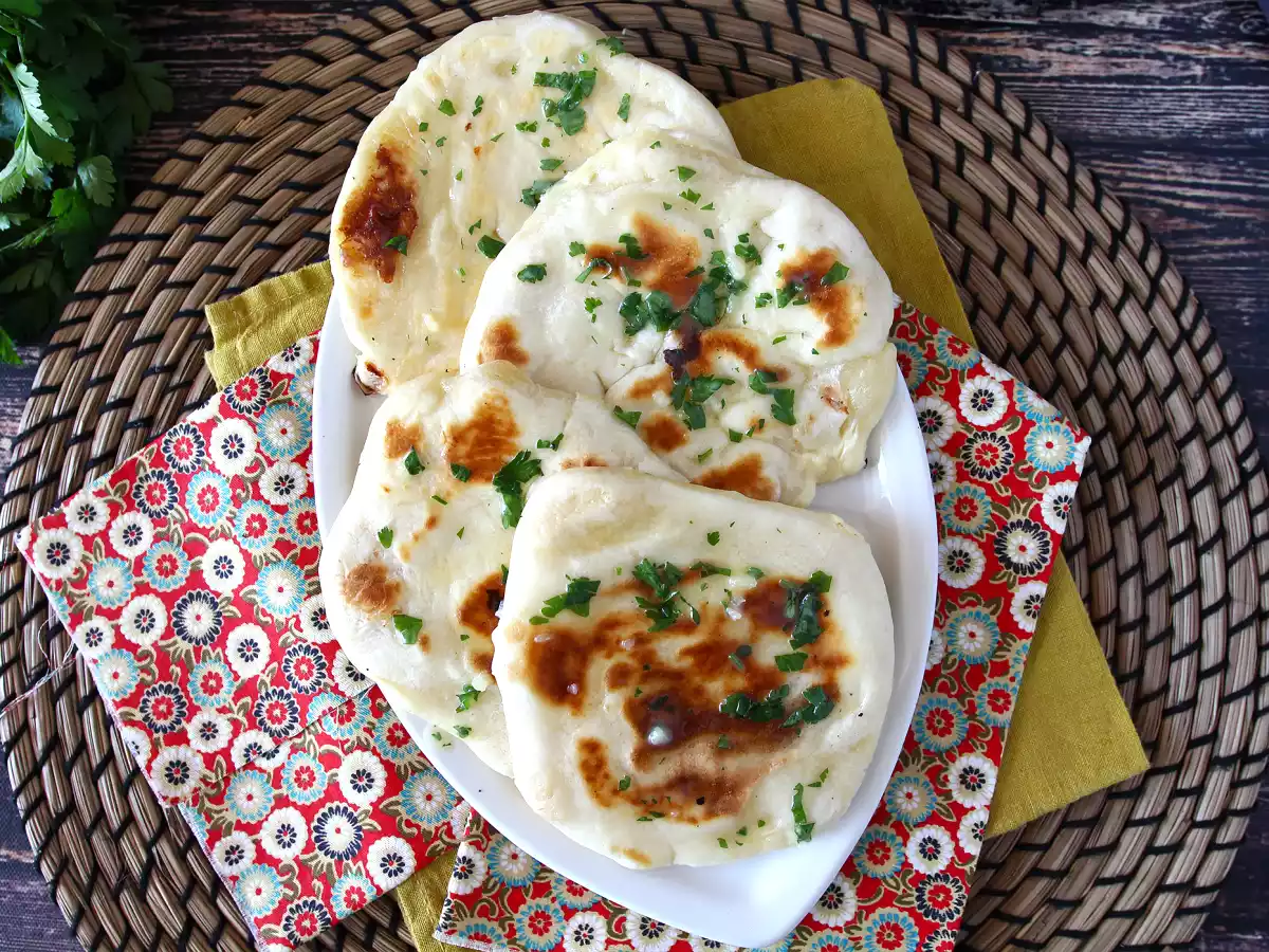 Cheese naan in padella - Ricetta veloce - foto 5