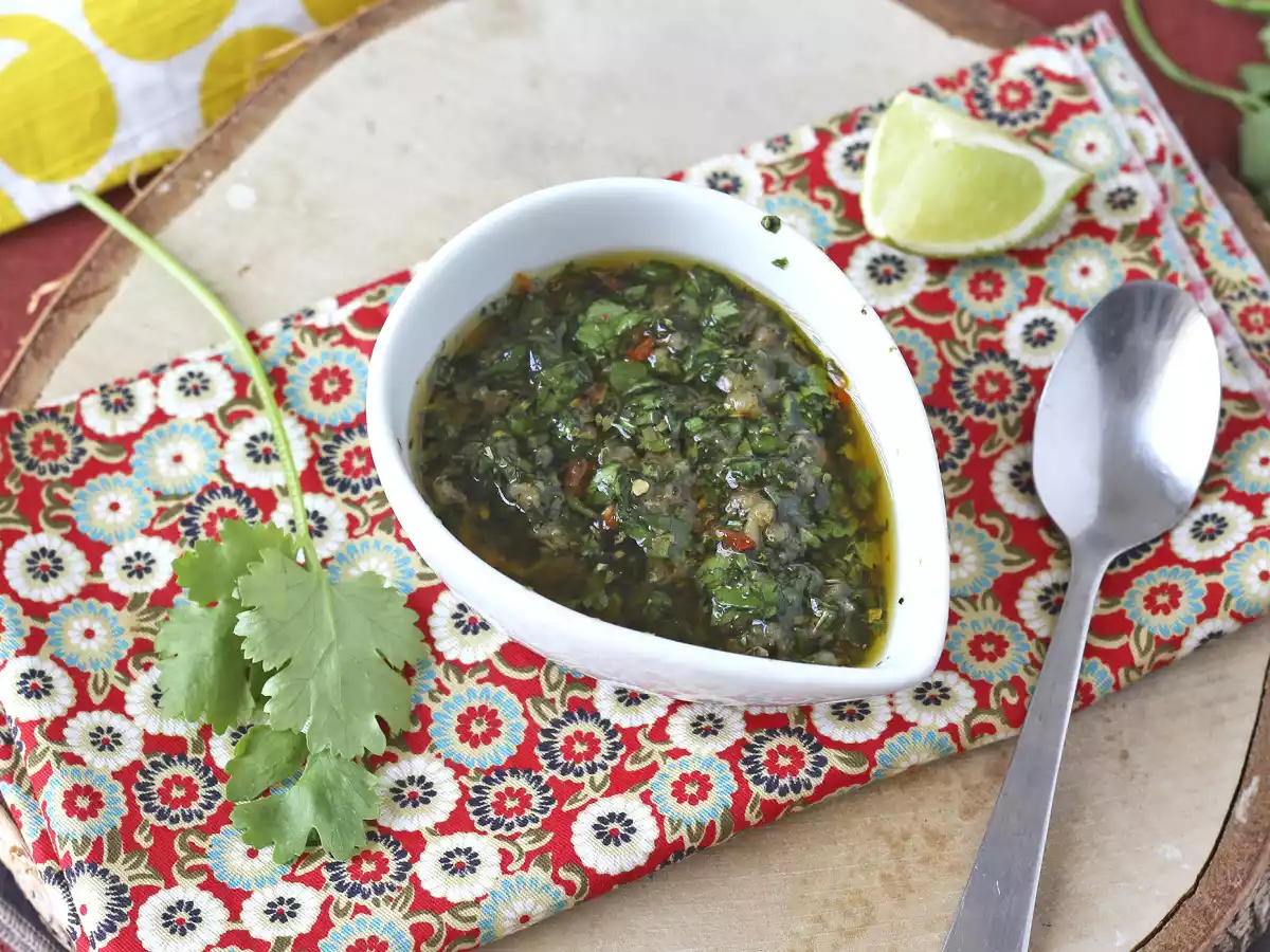 Chimichurri: la salsa sudamericana perfetta per condire la carne! - foto 5