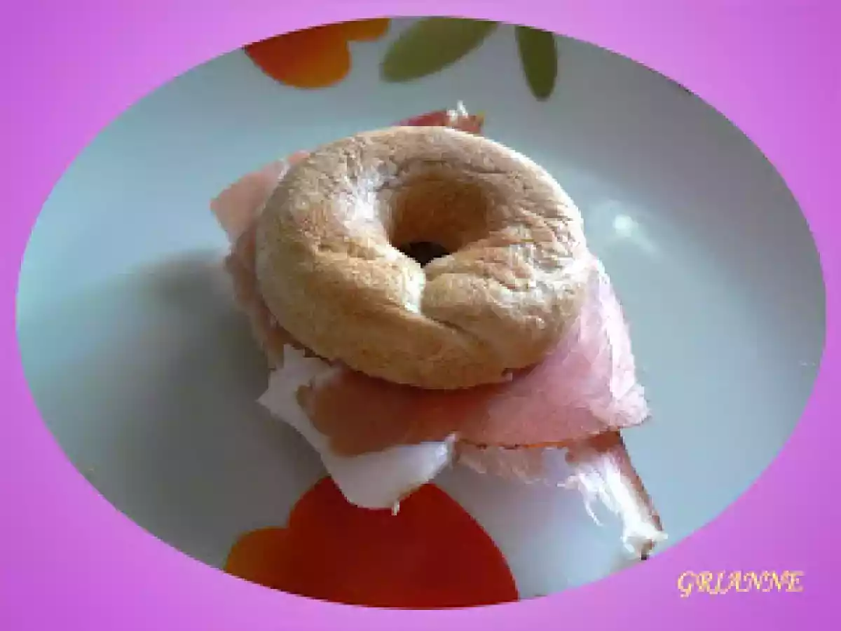 Ciambelline salate farcite con affettati - foto 6