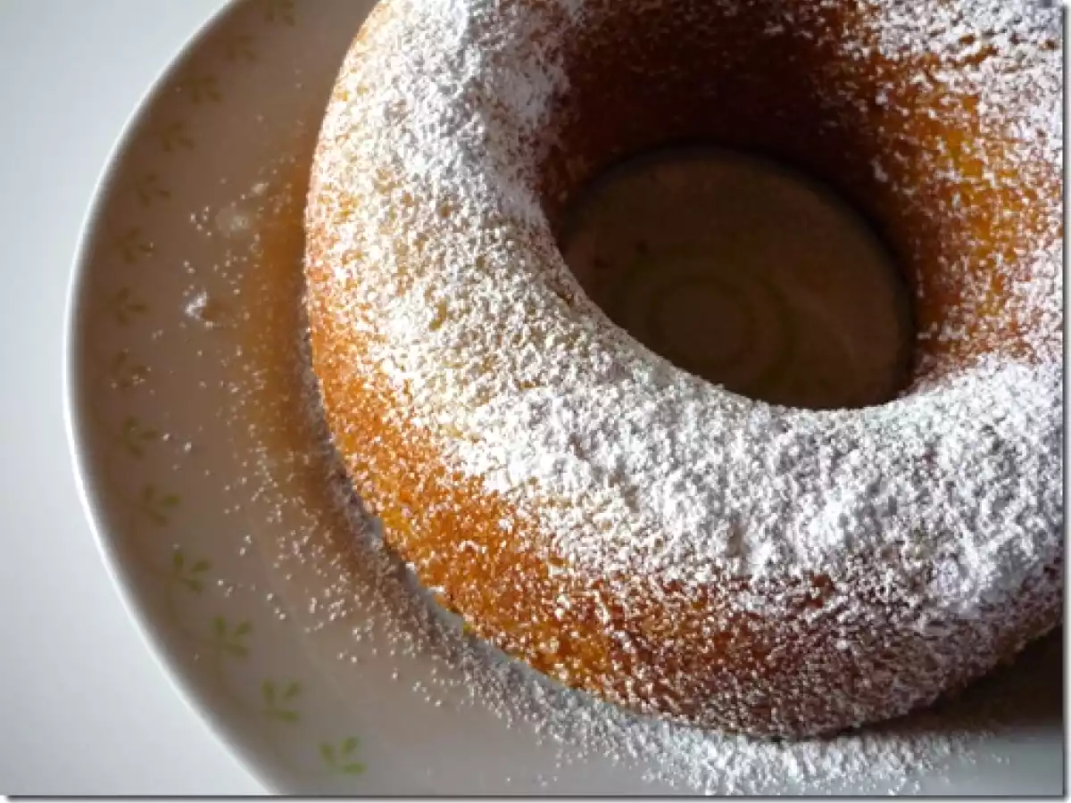Ciambellone al cocco soffice e profumato: la ricetta perfetta con il succo d'ananas - foto 2