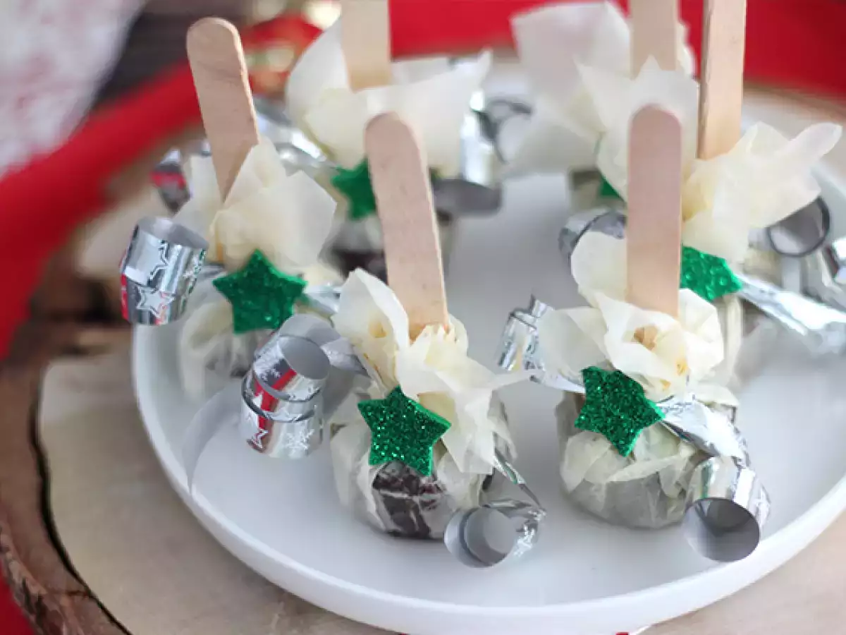 Cioccolata calda su stecco: cioccolato fondente + caramello - foto 4