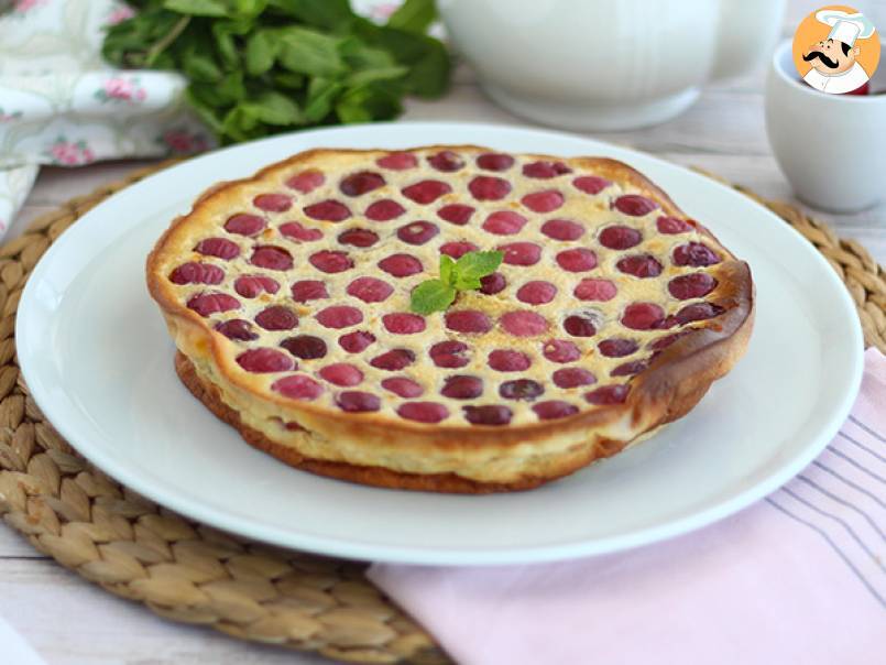 Clafoutis alle ciliegie, la ricetta francese da tenere sempre a portata di mano! - foto 2