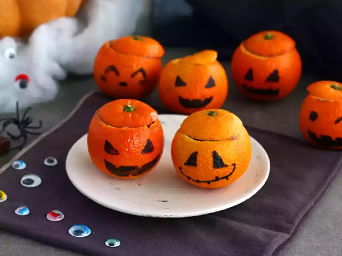 Clementine di Halloween ripiene con mousse al cioccolato