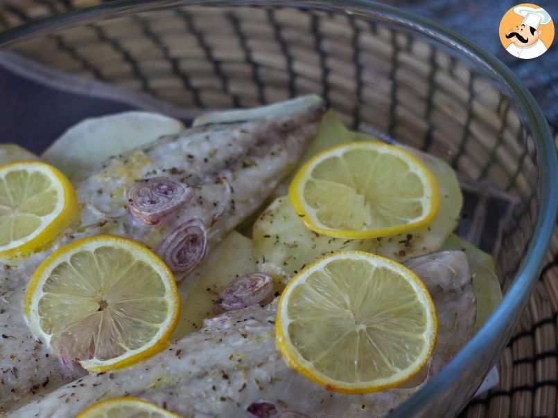 Come cucinare lo sgombro al forno con patate? - foto 2