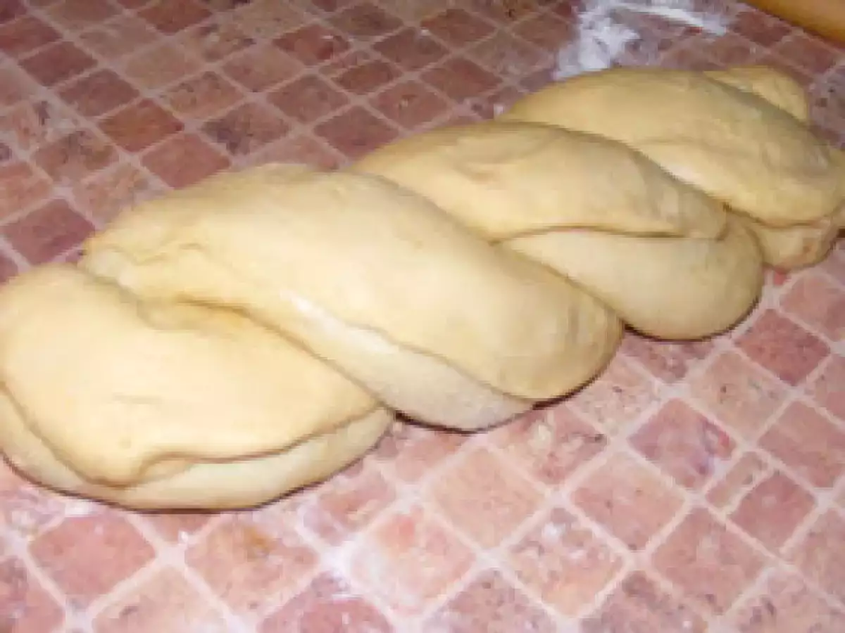 Cozonac rumeno - foto 4