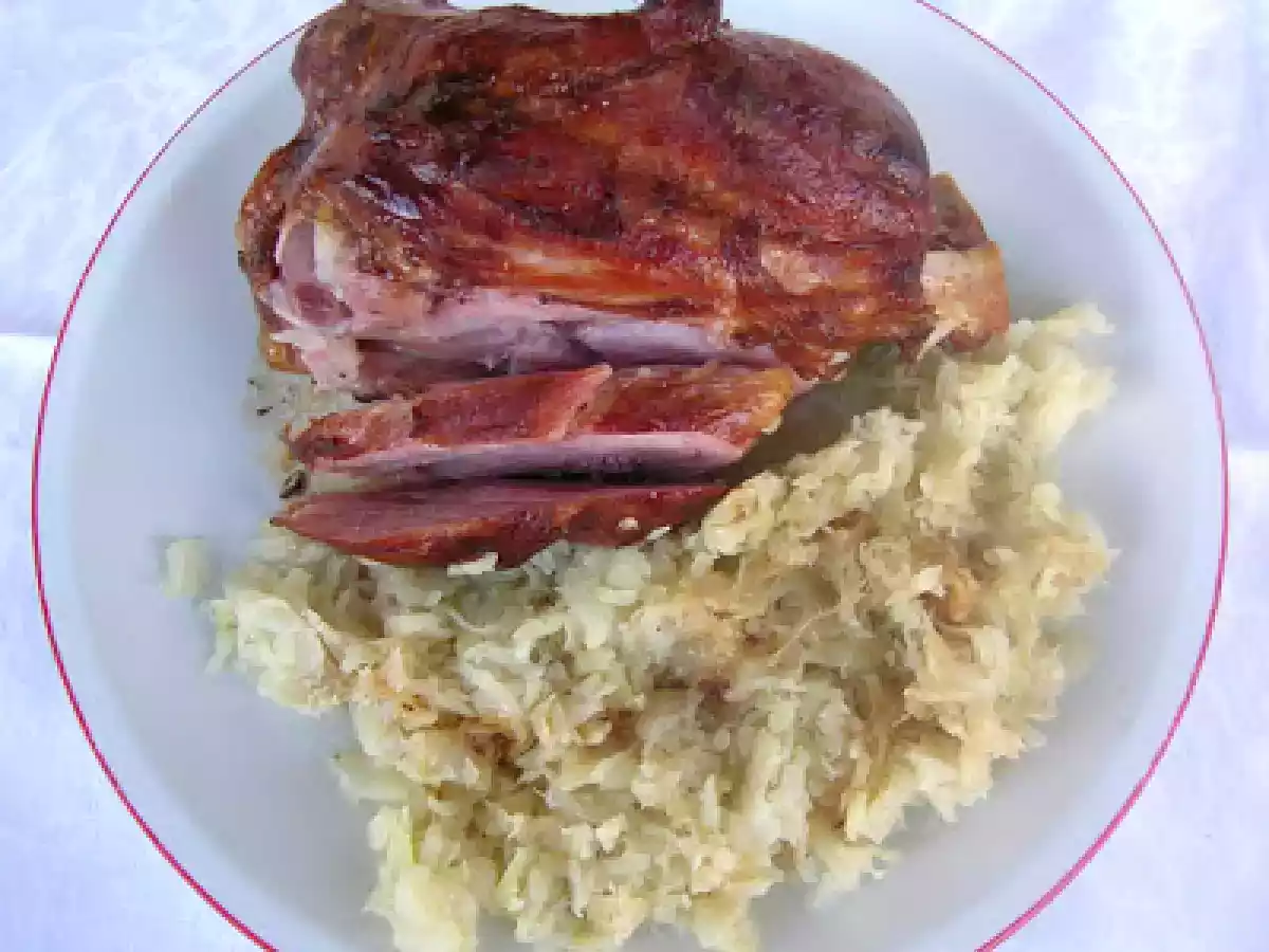 Crauti con stinco affumicato