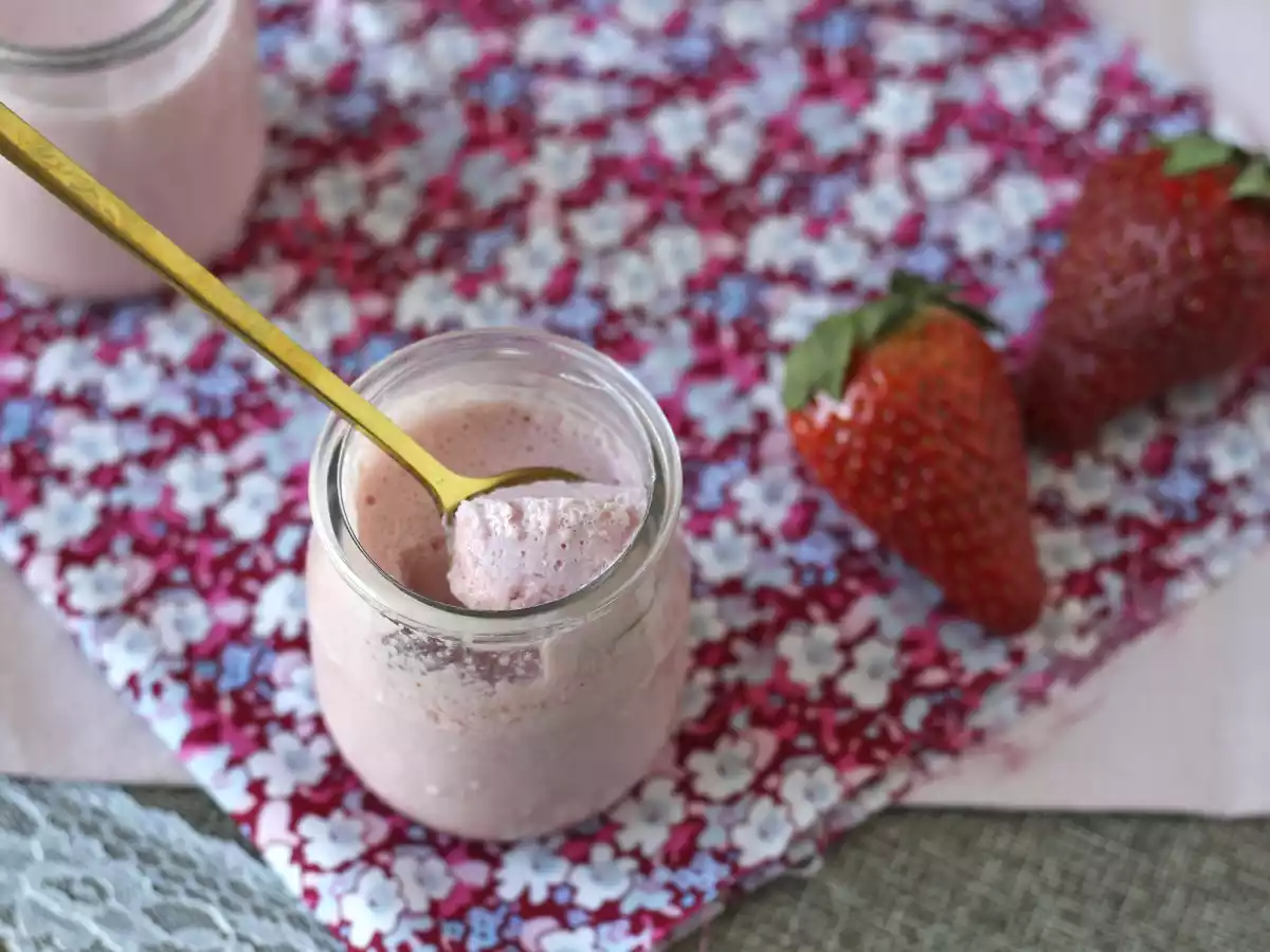 Cremoso alla fragola: il dessert proteico che ti conquisterà senza sensi di colpa! - foto 3