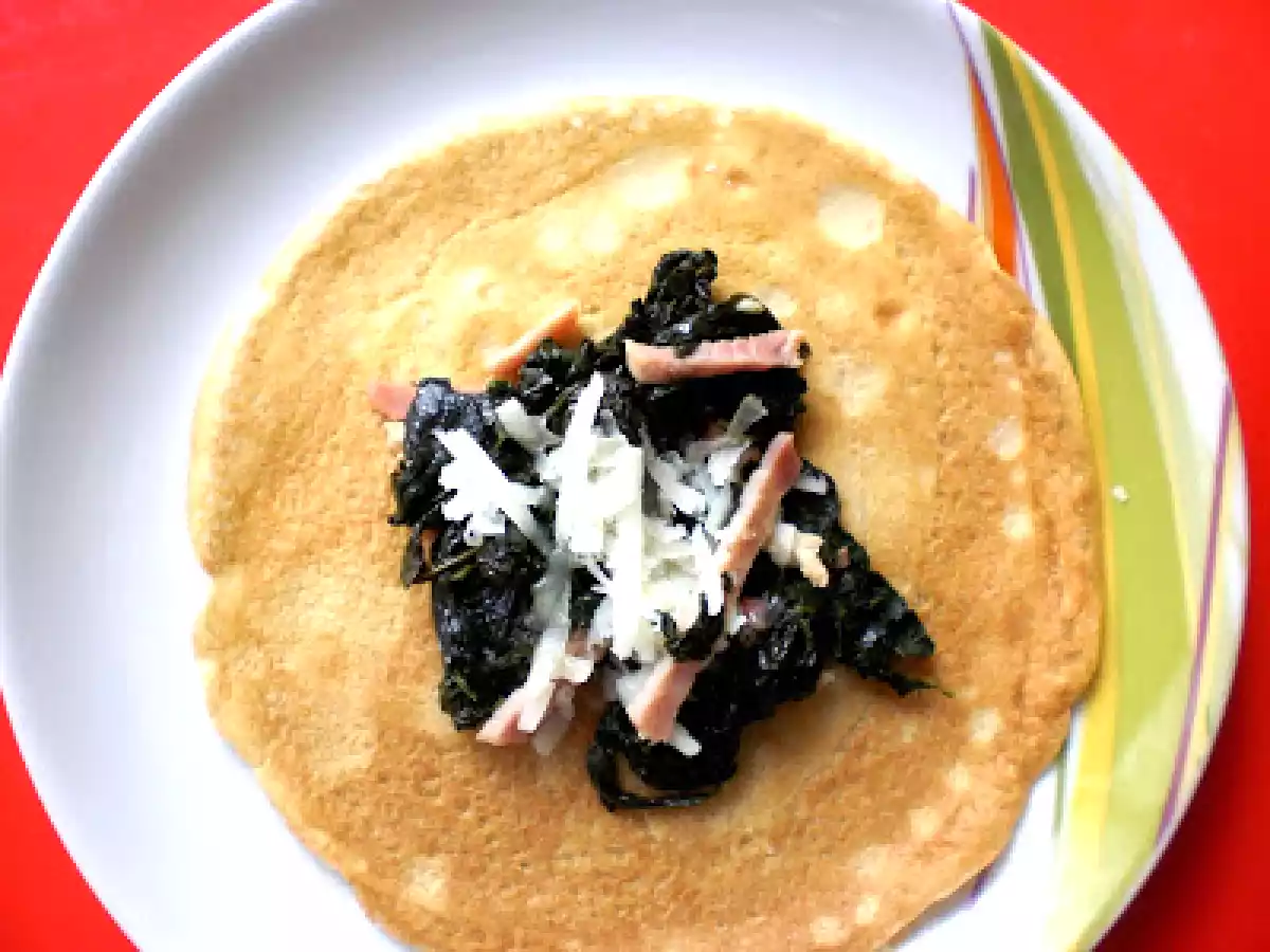 Crespelle di grano saraceno con cavolo nero e pecorino - foto 3