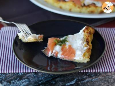 Crostata al salmone affumicato, yogurt greco e limone con base di patate - foto 2