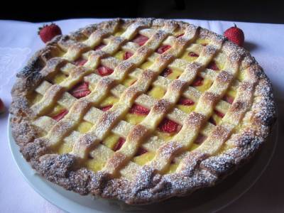 Crostata Con Marmellata Di Fragole E Crema Pasticcera Ricetta Petitchef