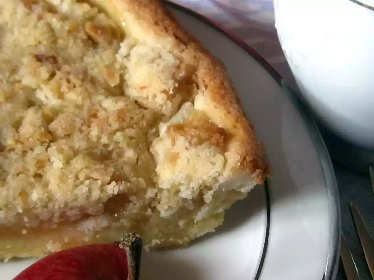 Crostata di mele con crumble di mandorle - foto 6