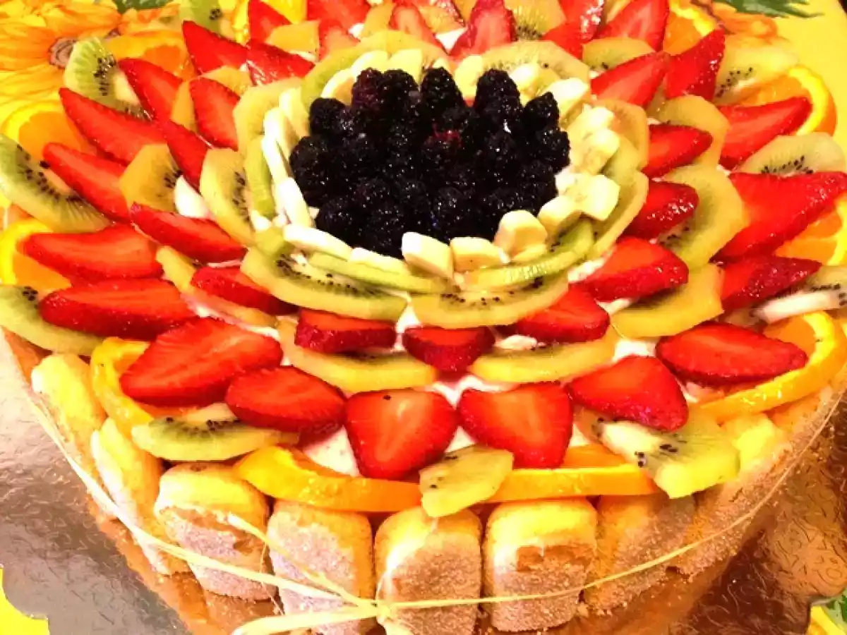CUORI DI FRAGOLONI...LA MIA TORTA ALLA FRUTTA