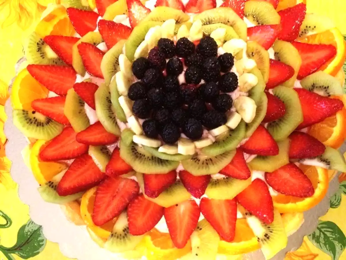 CUORI DI FRAGOLONI...LA MIA TORTA ALLA FRUTTA - foto 2