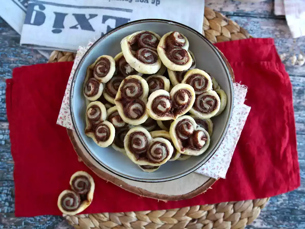 Cuori di sfoglia alla Nutella per San Valentino