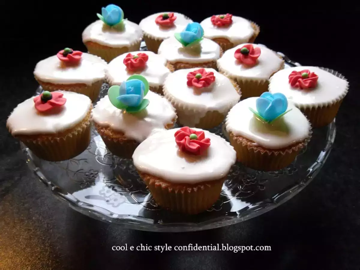 CUP CAKES con glassa reale - foto 2