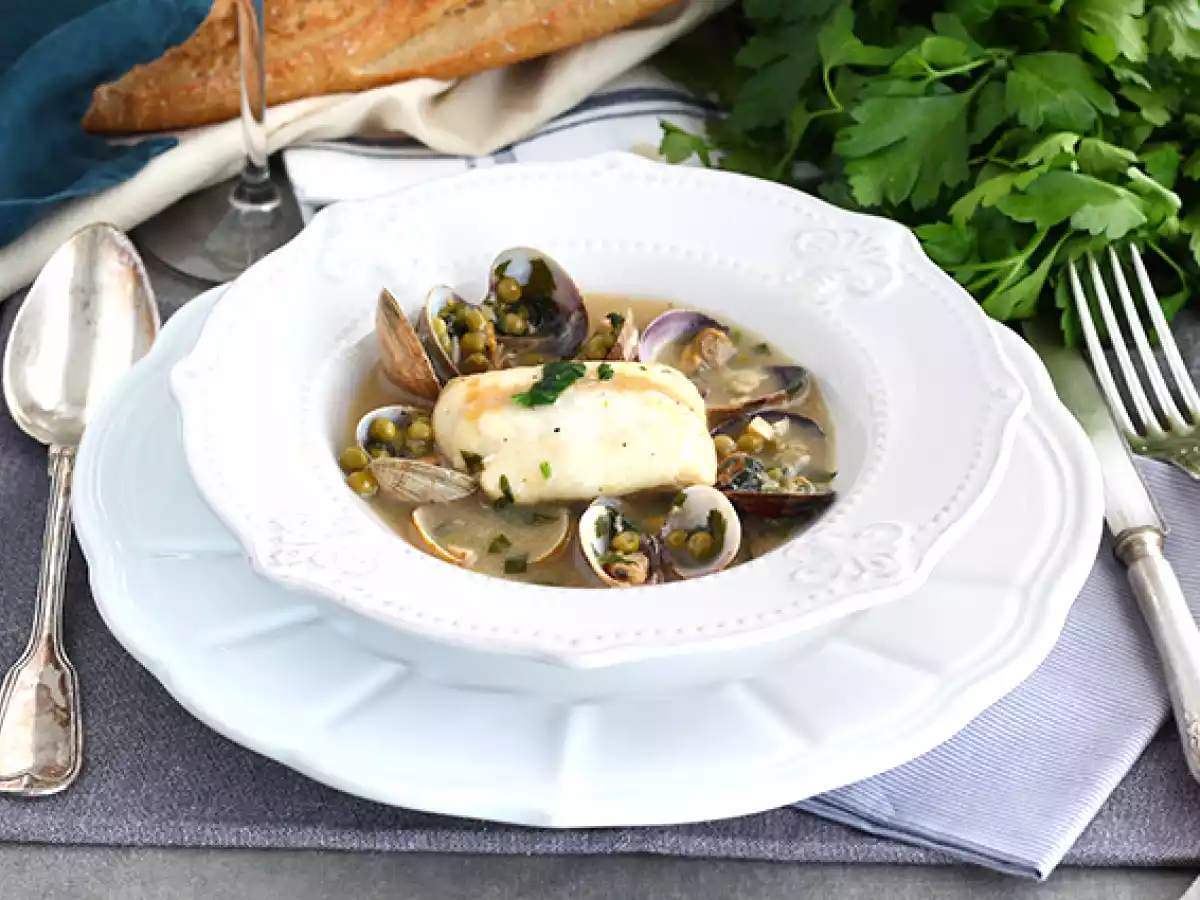 Filetto di merluzzo con vongole e piselli