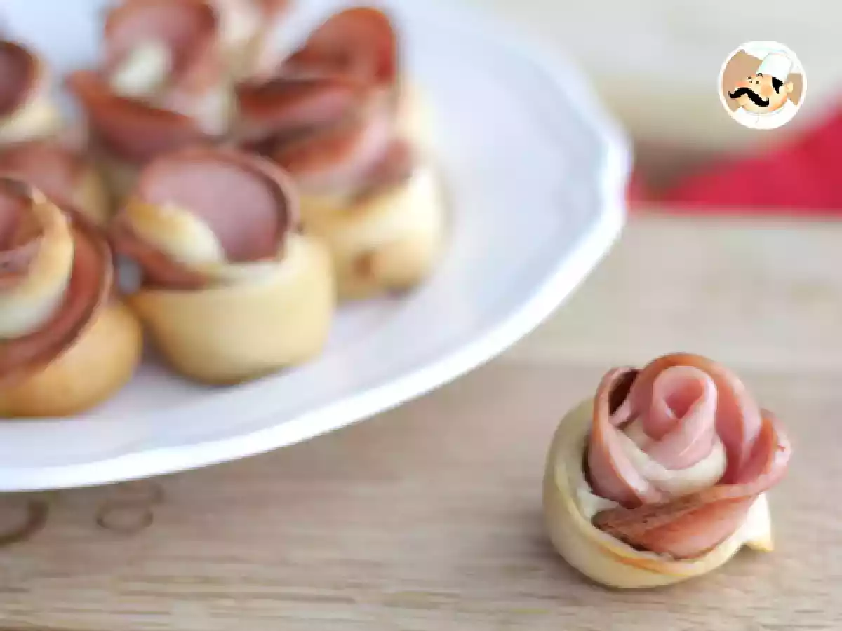 Fiori di pizza alla mortadella