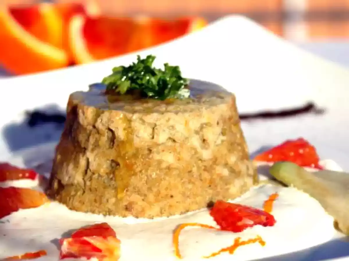 Flan di carciofi con salsa allo yogurt greco, arancia e polvere di caffè - foto 2