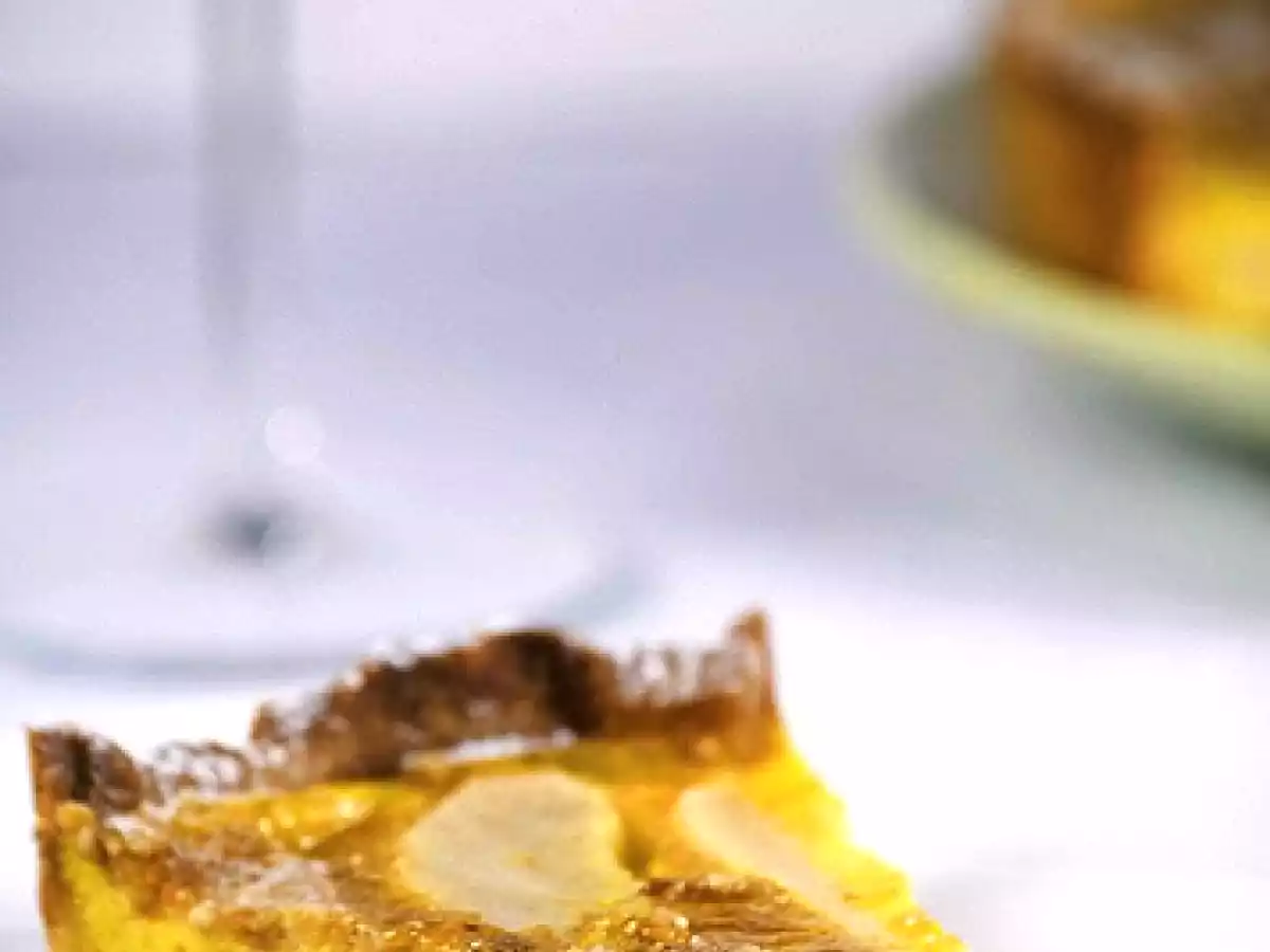 Flan di pere (la crostata mandorle e mele è di Adriano Continisio) - foto 2