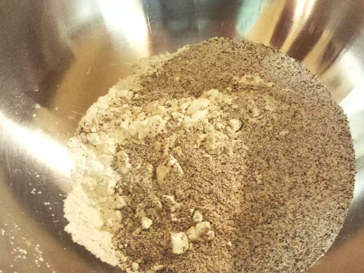 Focaccia senza glutine farcita con verdure e prosciutto - foto 2